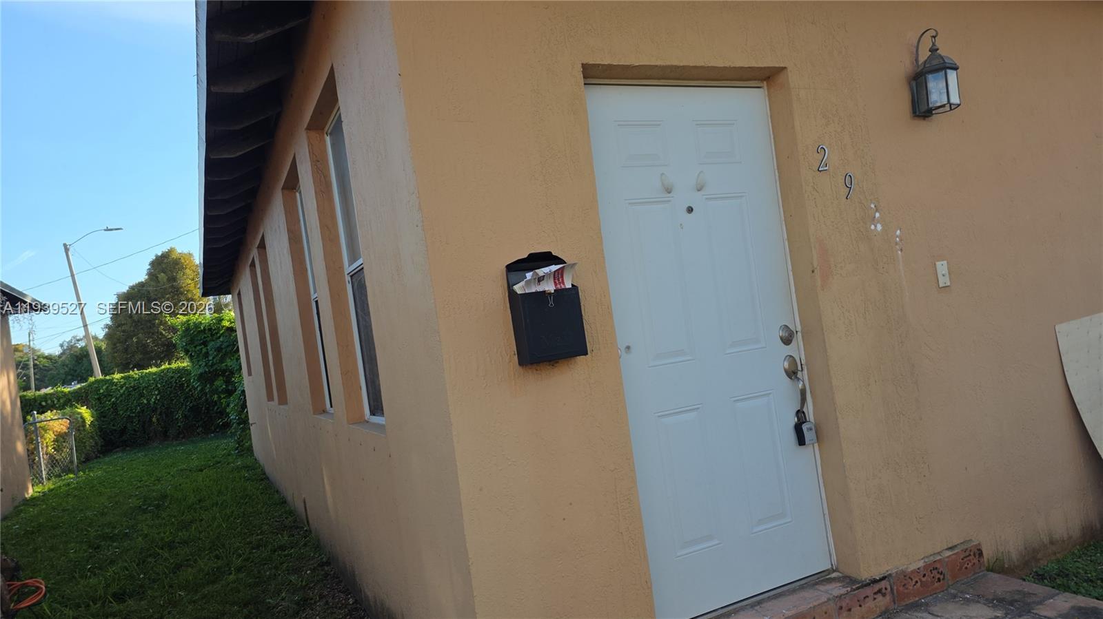 2924 Southwest 26th Street Miami, FL 33133 - Photo 2 of 21