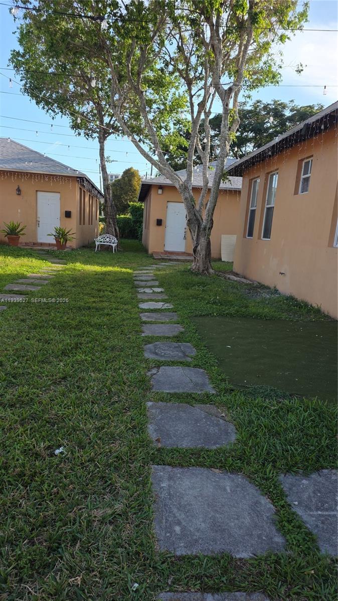 2924 Southwest 26th Street Miami, FL 33133 - Photo 23 of 24