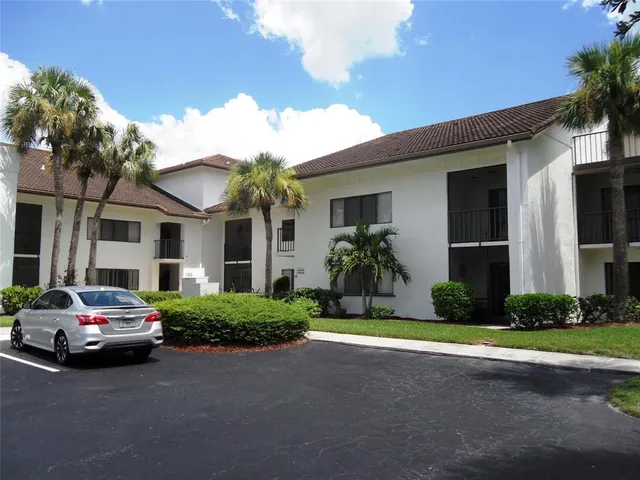$150,000 | 3500 Twin Lakes Terrace, Unit 202, Fort Pierce, FL 34951