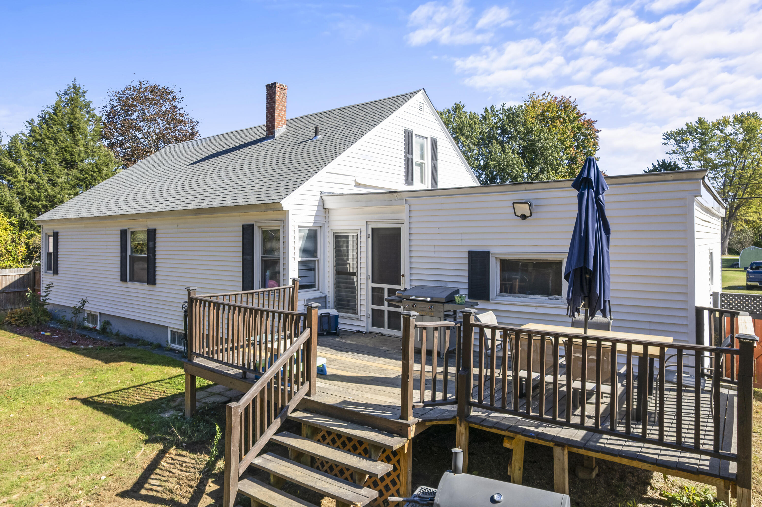 35 Rideout Avenue Lewiston, ME 04240 - Photo 10 of 47 print_quality-35_Rideout_Ave_0112