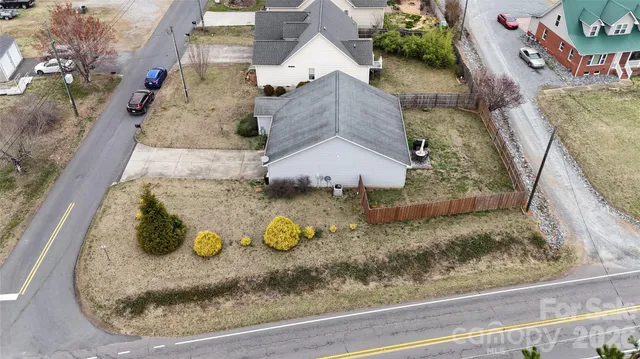 $285,000 | 90 Elm Street, Morganton, NC 28655