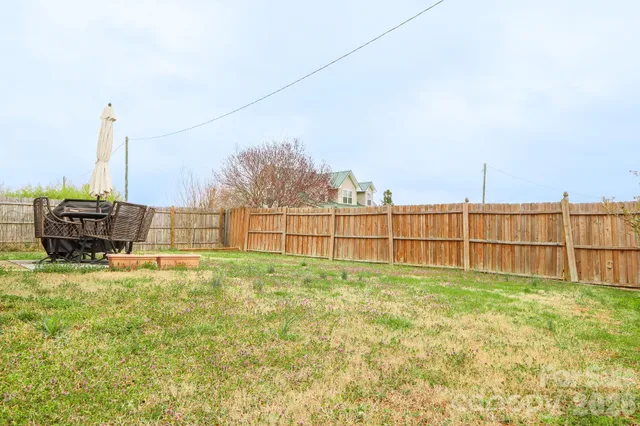 $285,000 | 90 Elm Street, Morganton, NC 28655