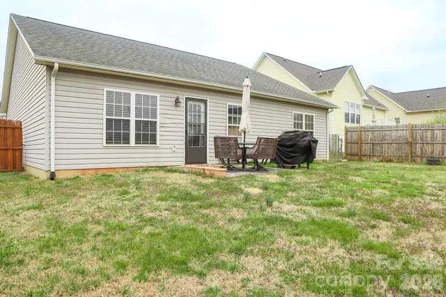 $285,000 | 90 Elm Street, Morganton, NC 28655