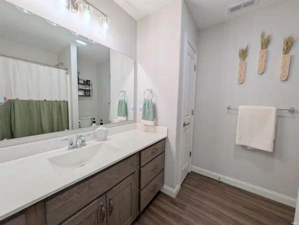 $345,000 | 731 Willowbrook Trail, Bluffton, IN 46714