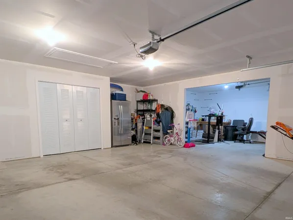 $345,000 | 731 Willowbrook Trail, Bluffton, IN 46714