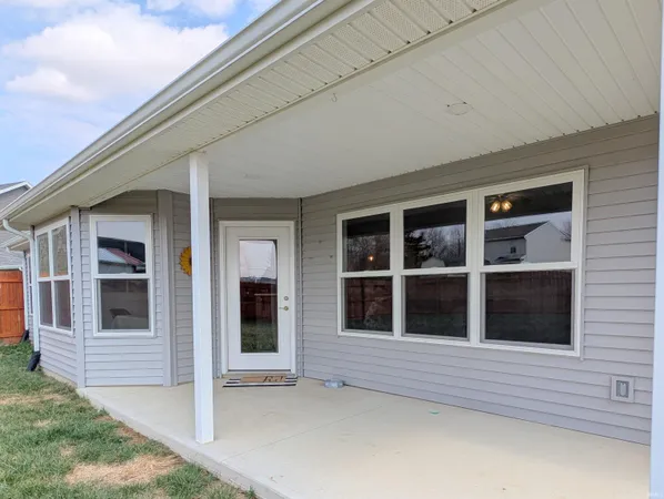 $345,000 | 731 Willowbrook Trail, Bluffton, IN 46714