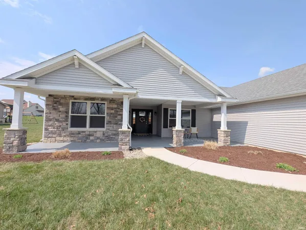 $345,000 | 731 Willowbrook Trail, Bluffton, IN 46714