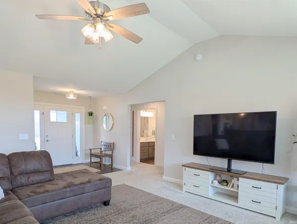 $345,000 | 731 Willowbrook Trail, Bluffton, IN 46714