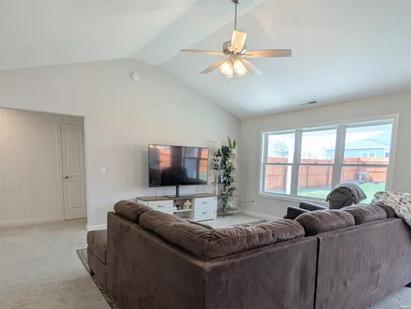 $345,000 | 731 Willowbrook Trail, Bluffton, IN 46714