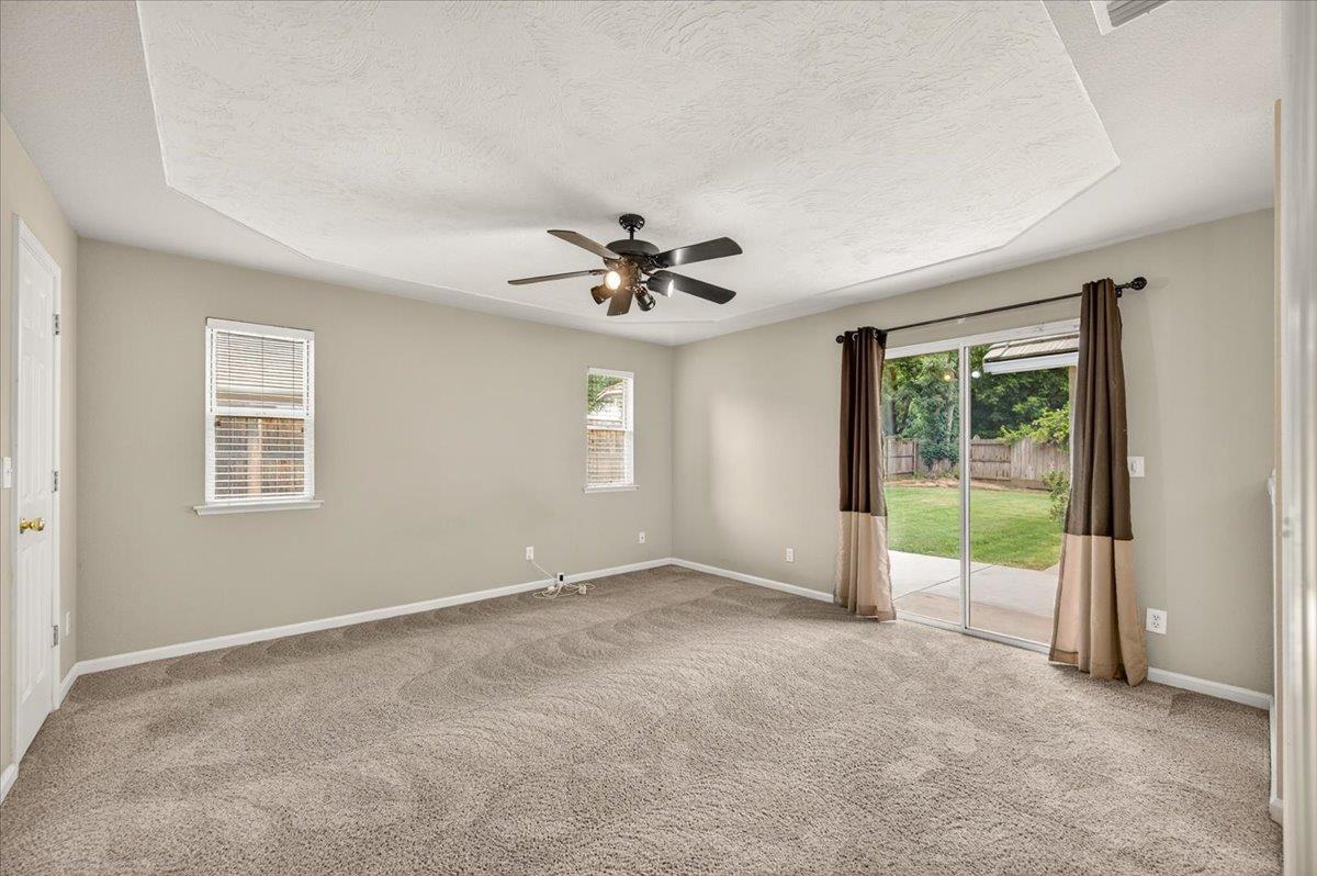 2375 Fallbrook Avenue Clovis, CA 93611 - Photo 19 of 34