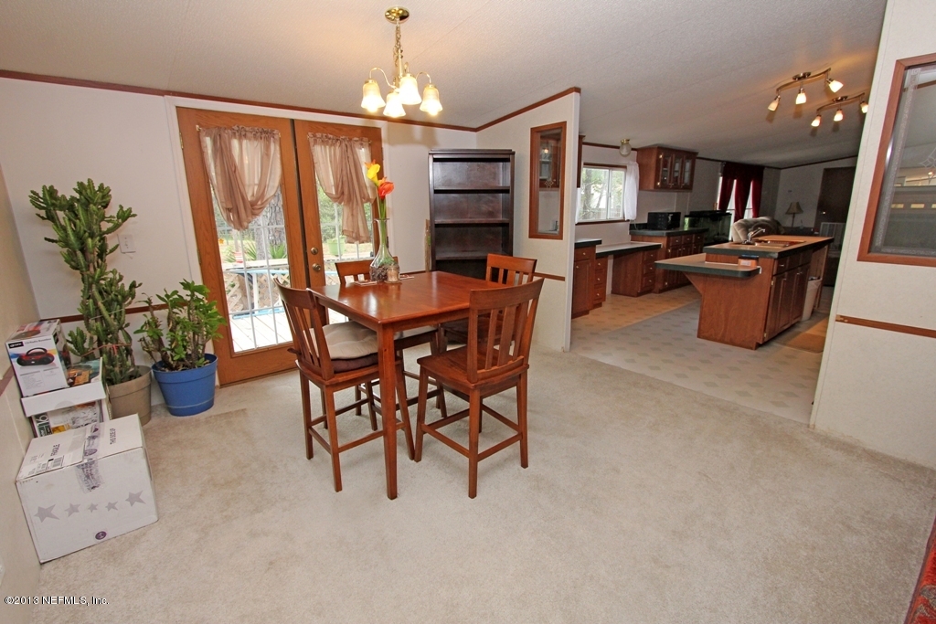 2073 Gentlebreeze Road Middleburg, FL 32068 - Photo 16 of 31 DiningRoom1