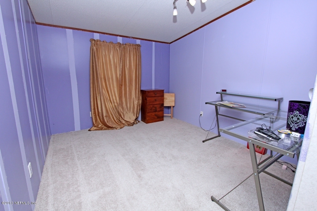2073 Gentlebreeze Road Middleburg, FL 32068 - Photo 19 of 31 MasterBedroom2