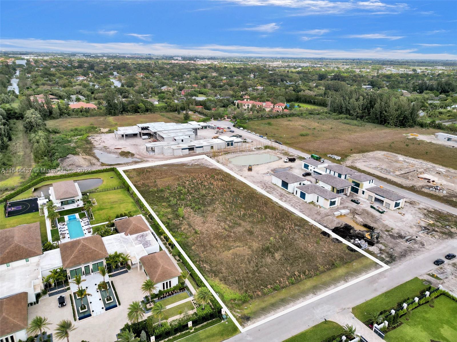 16745 Stratford Court Southwest Ranches, FL 33331 - Photo 9 of 26