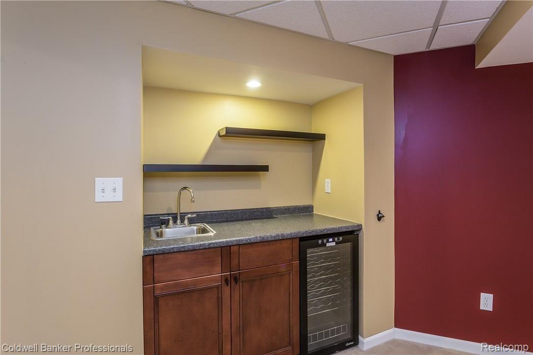 41863 Mitchell Road, Unit 17 Novi, MI 48377 - Photo 33 of 39 036-Entertainment_Room-4655135-large.jpg