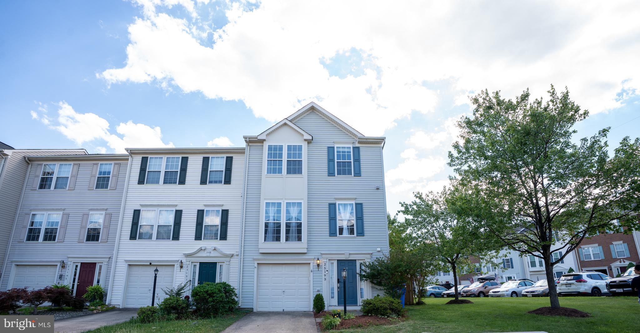 25193 Destination Square Aldie, VA 20105 - Photo 1 of 55 Gallery Image 1