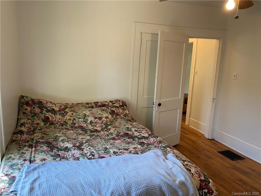 22 Chatham Road Asheville, NC 28804 - Photo 21 of 21 Gallery Image 21