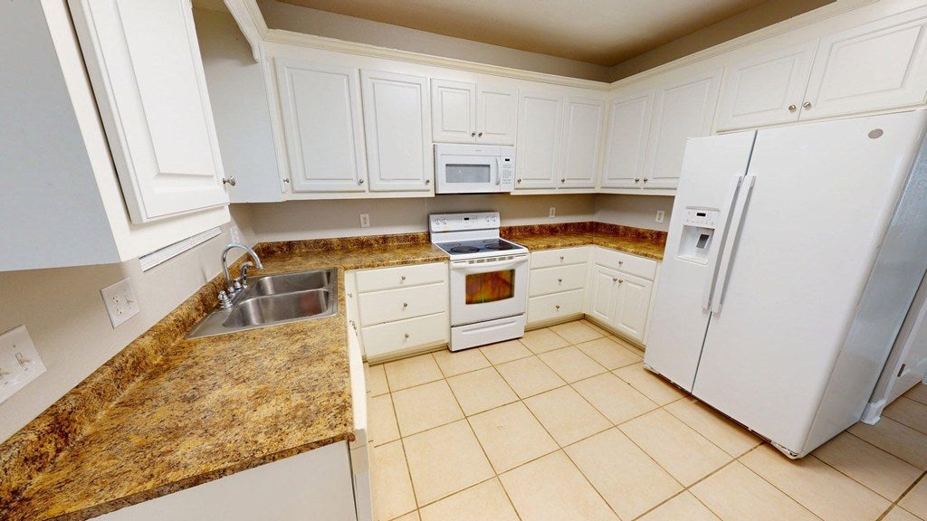 232 Timber Ridge Drive Thomasville, GA 31757 - Photo 7 of 24 Gallery Image 7
