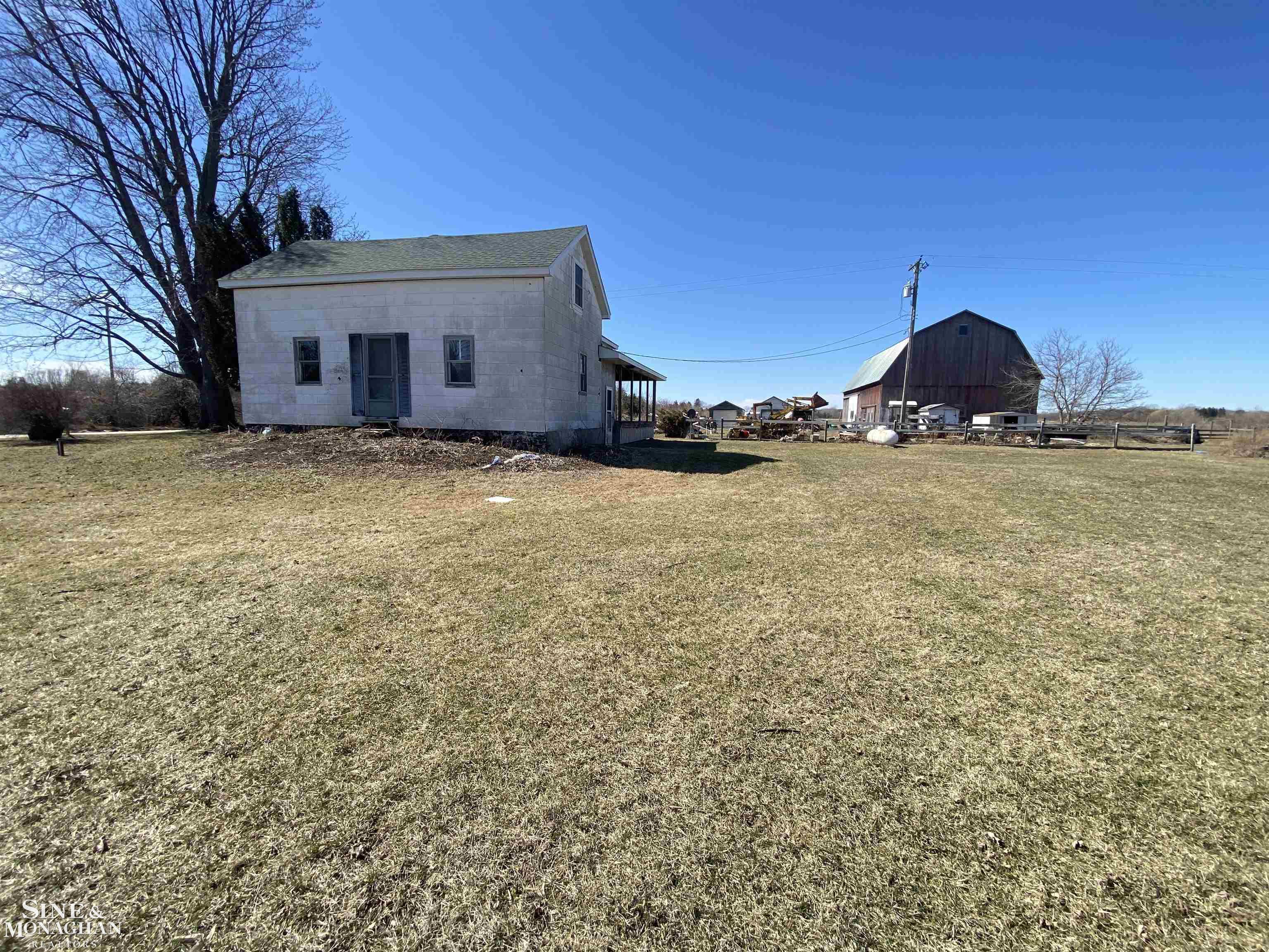 6995 French Line Road Carsonville, MI 48419 - Photo 1 of 43
