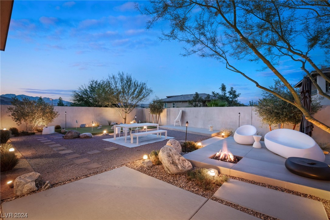 9750 Starlight Ridge Avenue Las Vegas, NV 89148 - Photo 28 of 56 Gallery Image 28