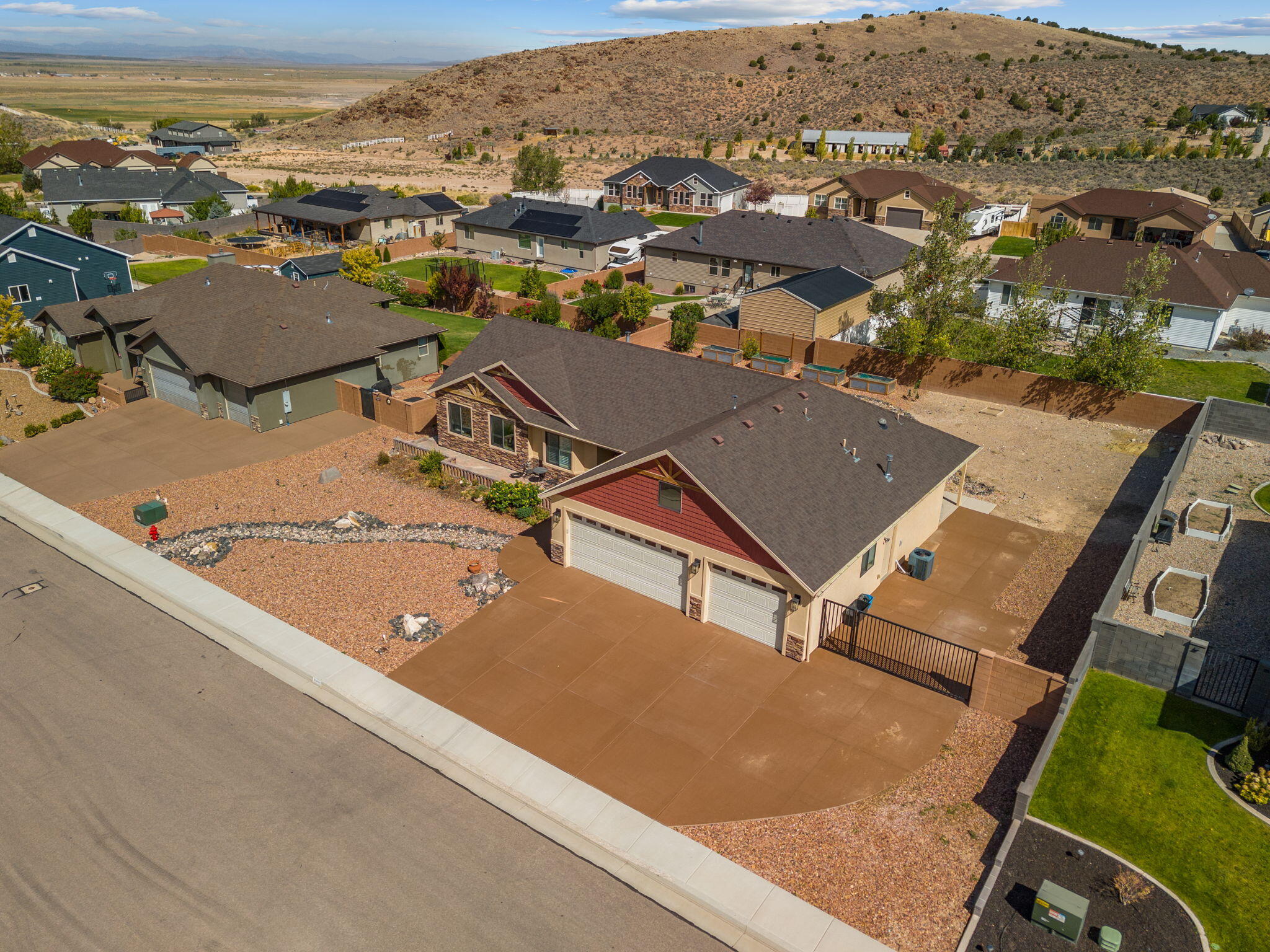 2091 Mountain View Loop Enoch, UT 84721 - Photo 42 of 48 3-web-or-mls-2091-mountain-view-loop
