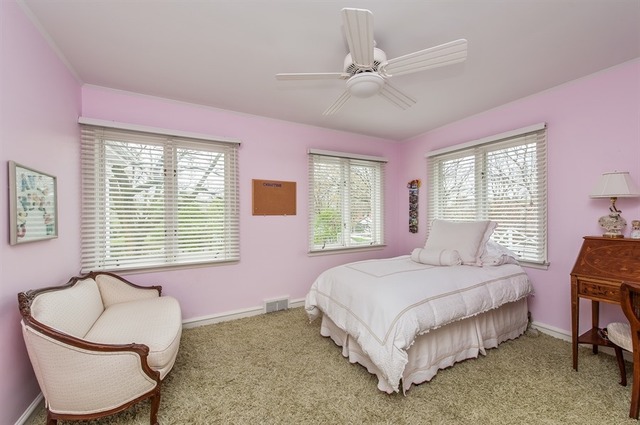 1120 Golfview Road Glenview, IL 60025 - Photo 14 of 25