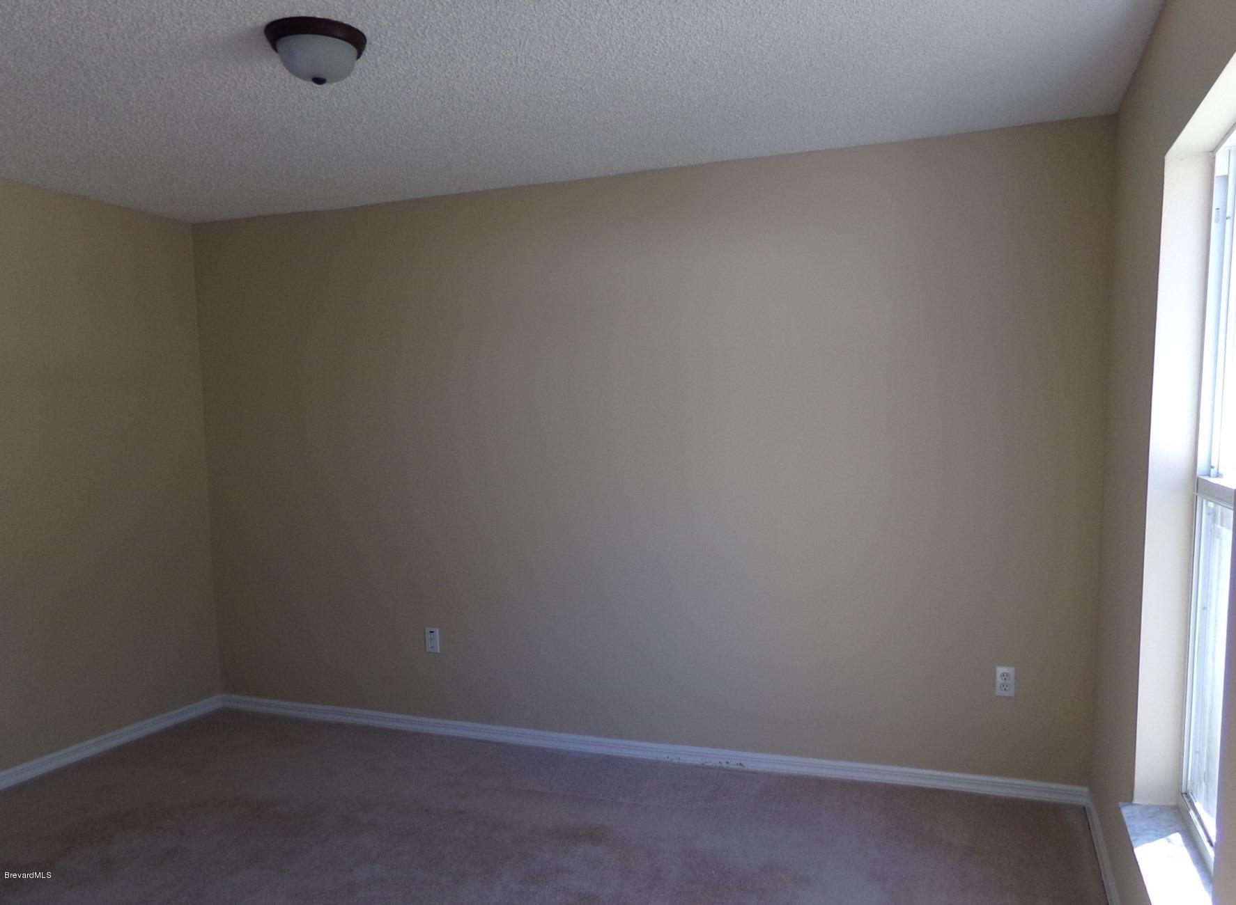 7 - dining room