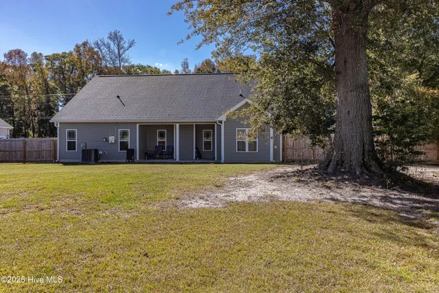 $289,900 | 540 South Beston Road, La Grange, NC 28551