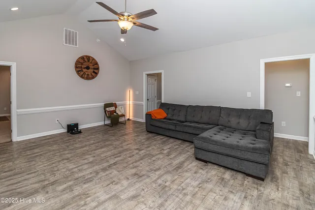 $289,900 | 540 South Beston Road, La Grange, NC 28551