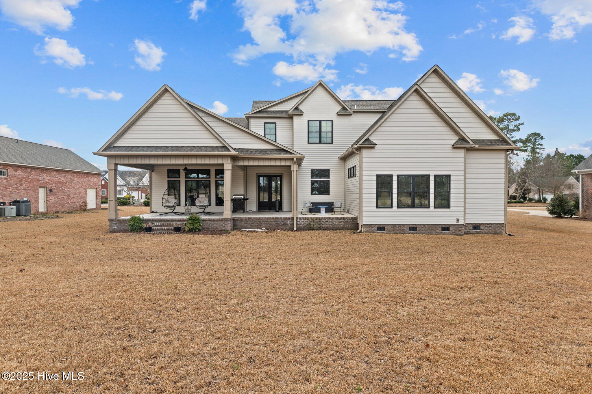 114 Mellen Road New Bern, NC 28562 - Photo 13 of 59 Back of home