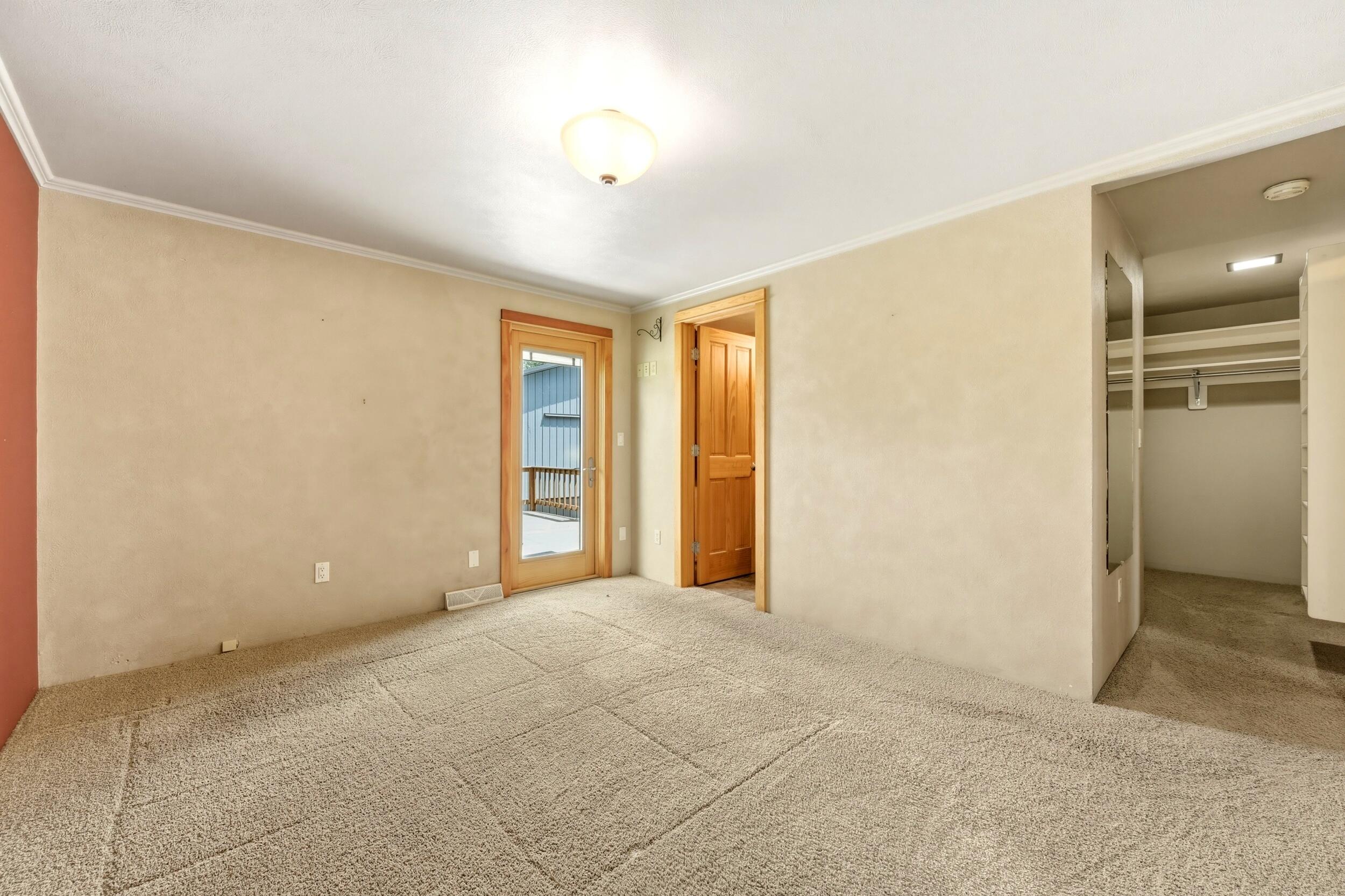 157 Upper Prairie Dog Road Banner, WY 82832 - Photo 40 of 71 141 Primary bedroom