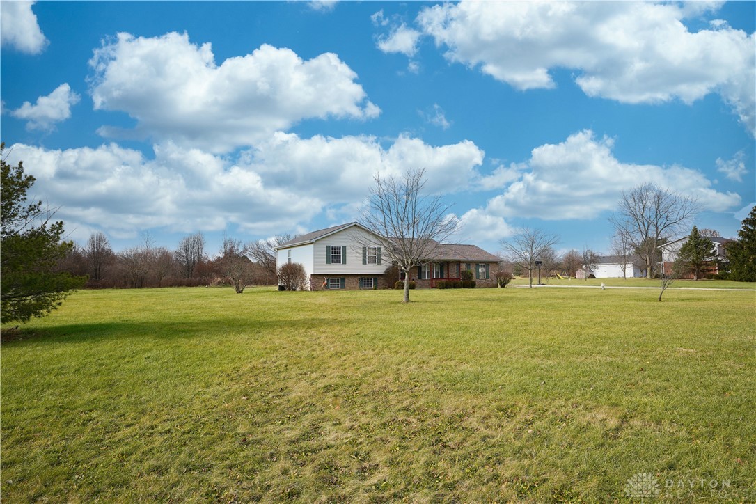 8814 Flick Road Tipp City, OH 45371 - Photo 33 of 42 Gallery Image 33
