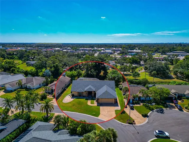 $450,000 | 5122 Wedge Court East, Bradenton, FL 34203