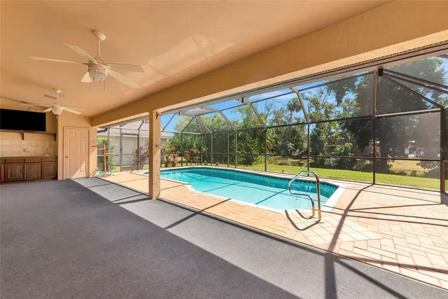 $450,000 | 5122 Wedge Court East, Bradenton, FL 34203