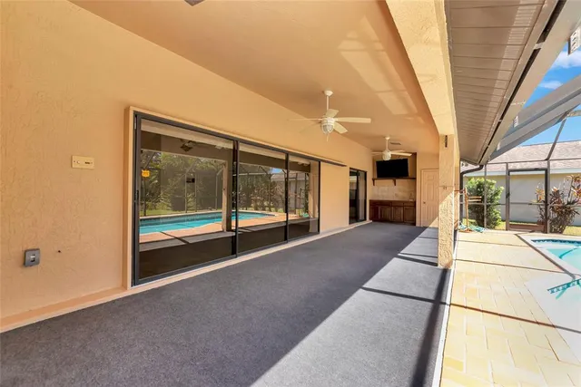 $450,000 | 5122 Wedge Court East, Bradenton, FL 34203