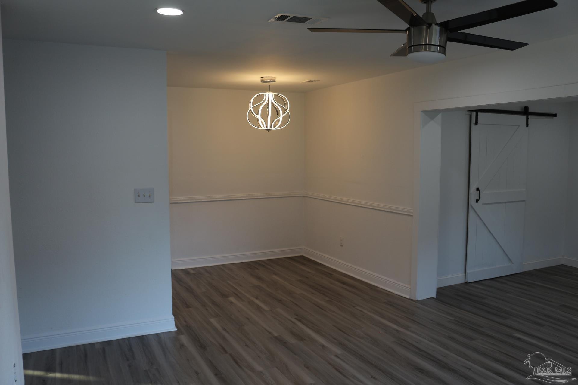 6605 Hampton Road Pensacola, FL 32505 - Photo 6 of 20