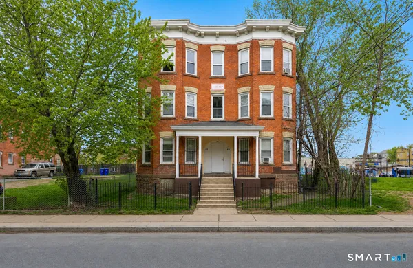 $635,000 | 61-63 Bedford Street, Hartford, CT 06120