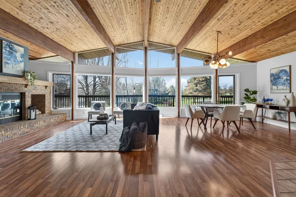 $600,000 | 700 Reid Drive, Mount Horeb, WI 53572