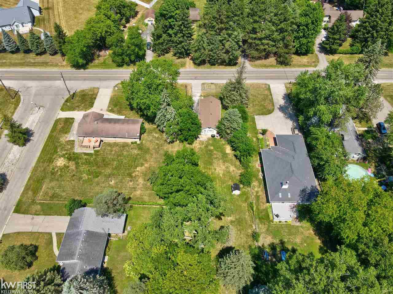 4313 Calkins Road Flint, MI 48532 - Photo 42 of 42 50082329-41.JPG