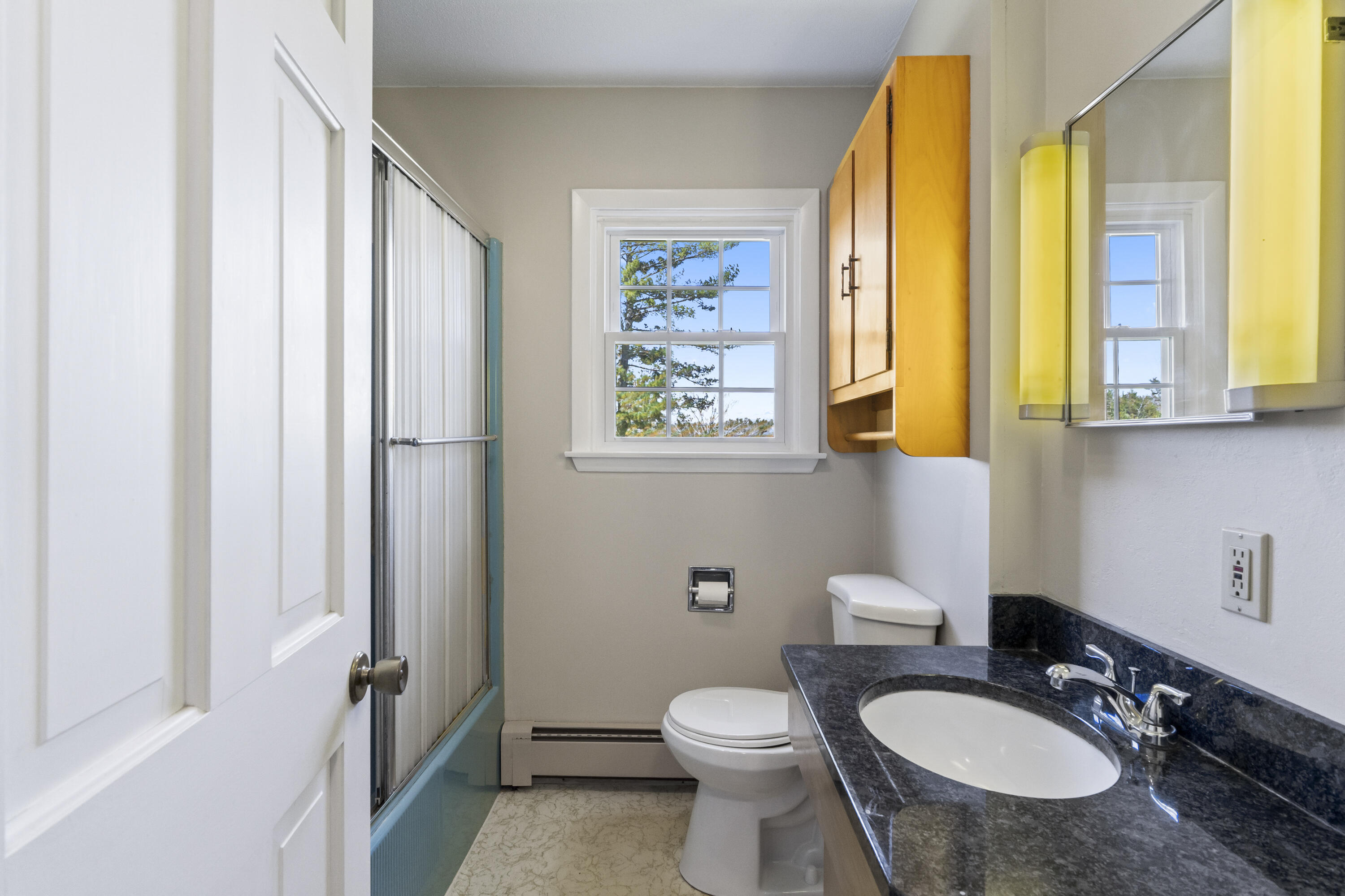 638 Middle Road Woolwich, ME 04579 - Photo 46 of 88 638 Middle Rd_144