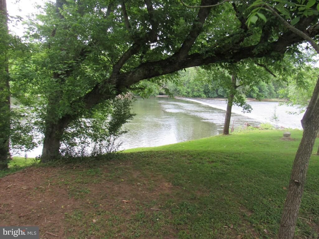 831 Good Mill Road Rileyville, VA 22650 - Photo 9 of 36