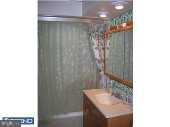 2629 Southampton Road Philadelphia, PA 19116 - Photo 11 of 12 Gallery Image 11