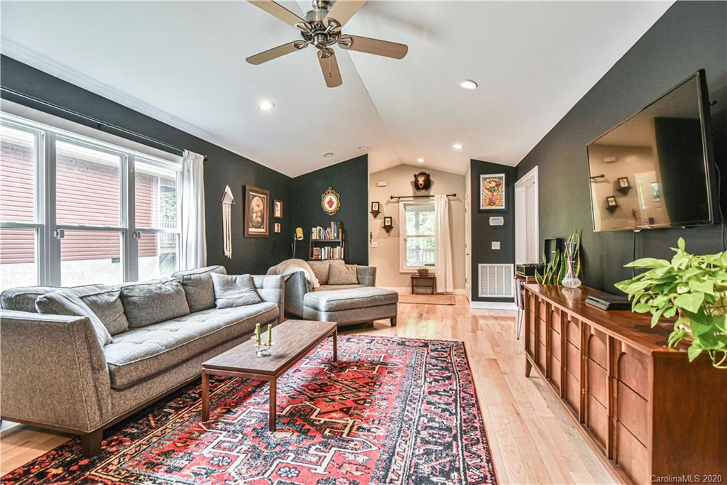 613 Reed Street Asheville, NC 28803 - Photo 19 of 32 Gallery Image 19