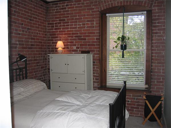 11 Unity Street, Unit 5 Boston, MA 02113 - Photo 3 of 6