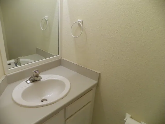 $1,500 | 11901 Swearingen Drive, Unit 15, Austin, TX 78758