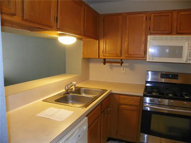 $1,500 | 11901 Swearingen Drive, Unit 15, Austin, TX 78758