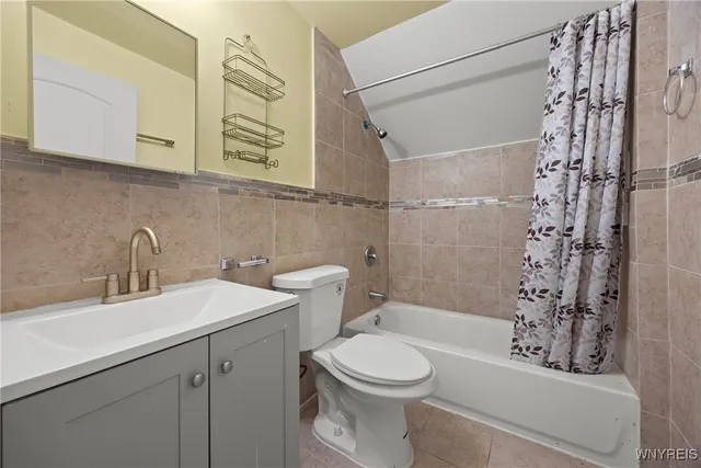 $184,900 | 48 Glenwood Avenue, Buffalo, NY 14209