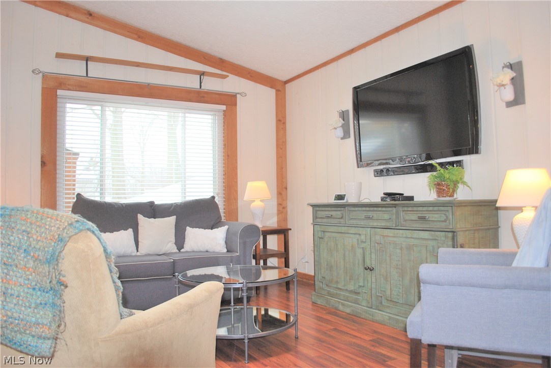 1497 Welch Road Painesville, OH 44077 - Photo 9 of 35 Gallery Image 9