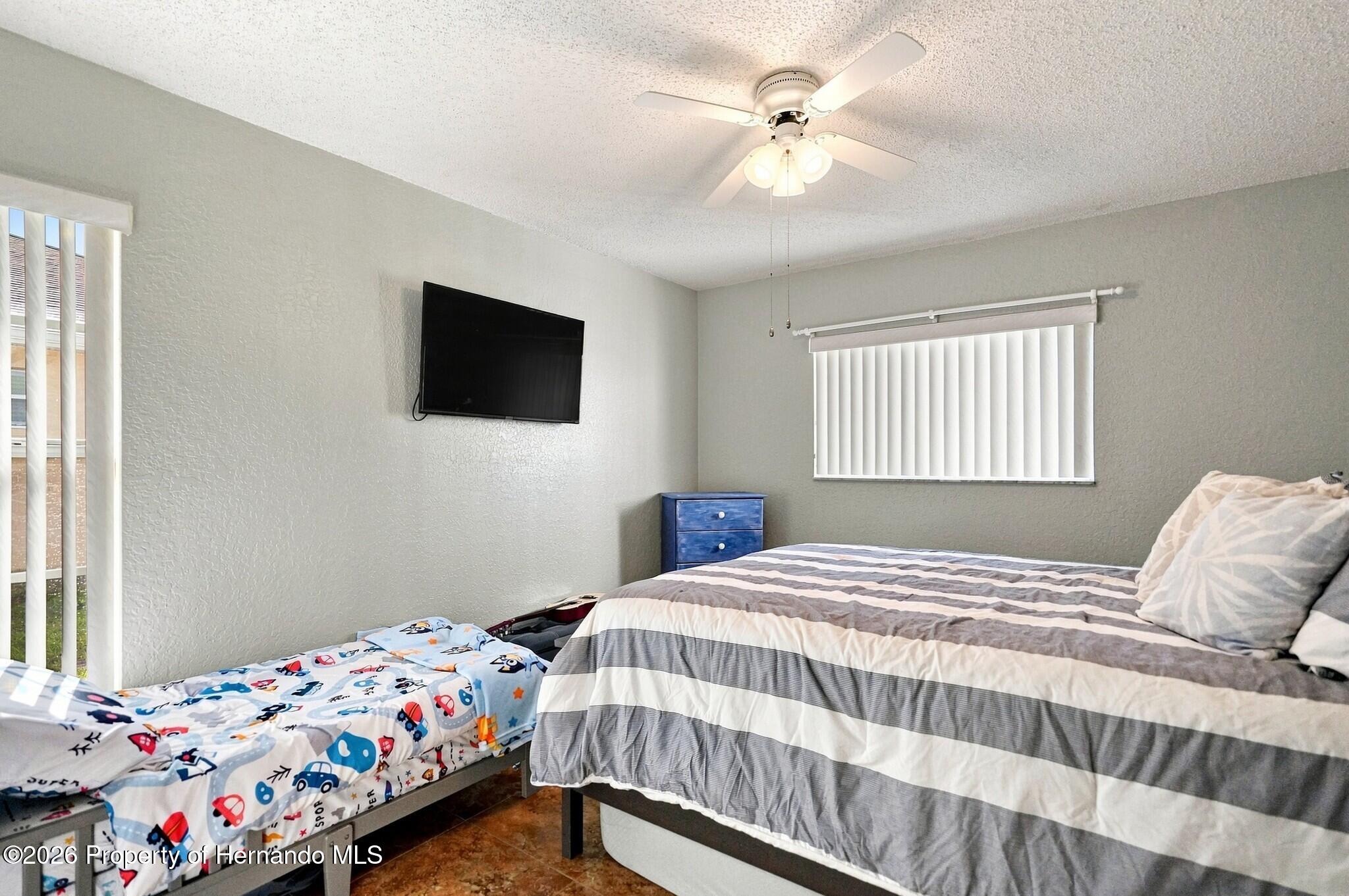 10381 Flag Road Spring Hill, FL 34608 - Photo 17 of 41 Gallery Image 17