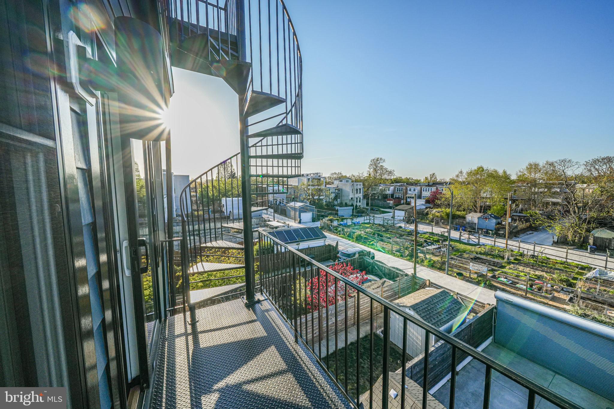 1728 D Street Southeast Washington, DC 20003 - Photo 12 of 42 a view of a balcony with city view