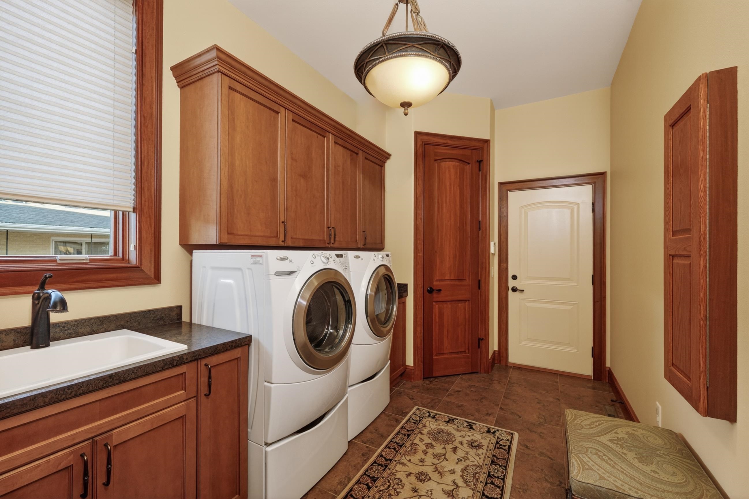 2202 Colladay Point Drive Stoughton, WI 53589 - Photo 24 of 87